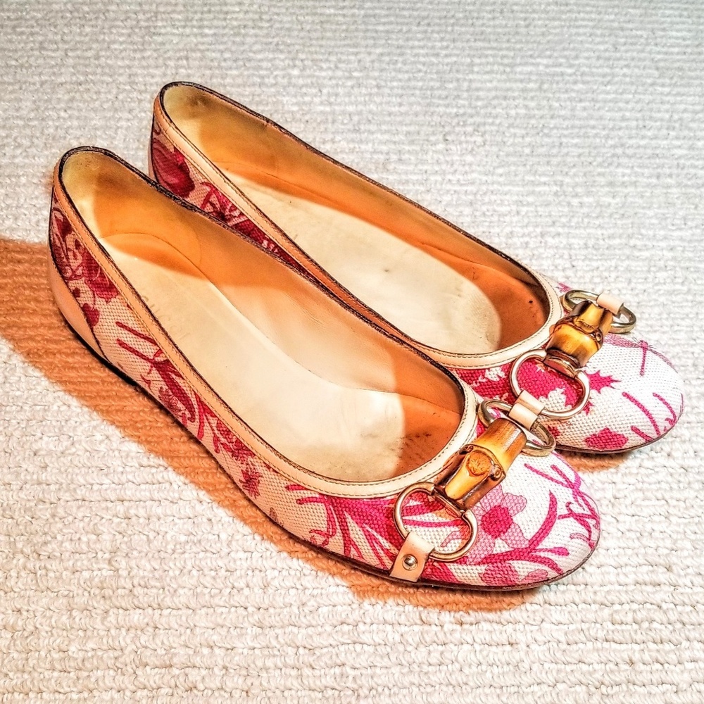 GUCCI Floral Print Flats, Size 7.5